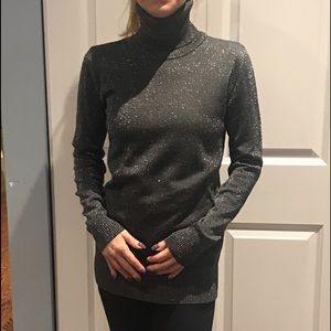 Dolce and Gabbana authentic turtleneck sweater